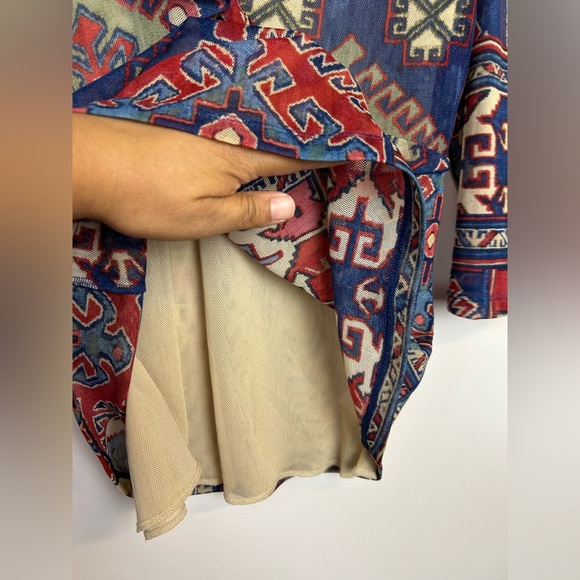 Vintage y2K Chaps Top Blouse XL Stretch Artsy Long Sleeve Carpenter bee fabric - Picture 6 of 12